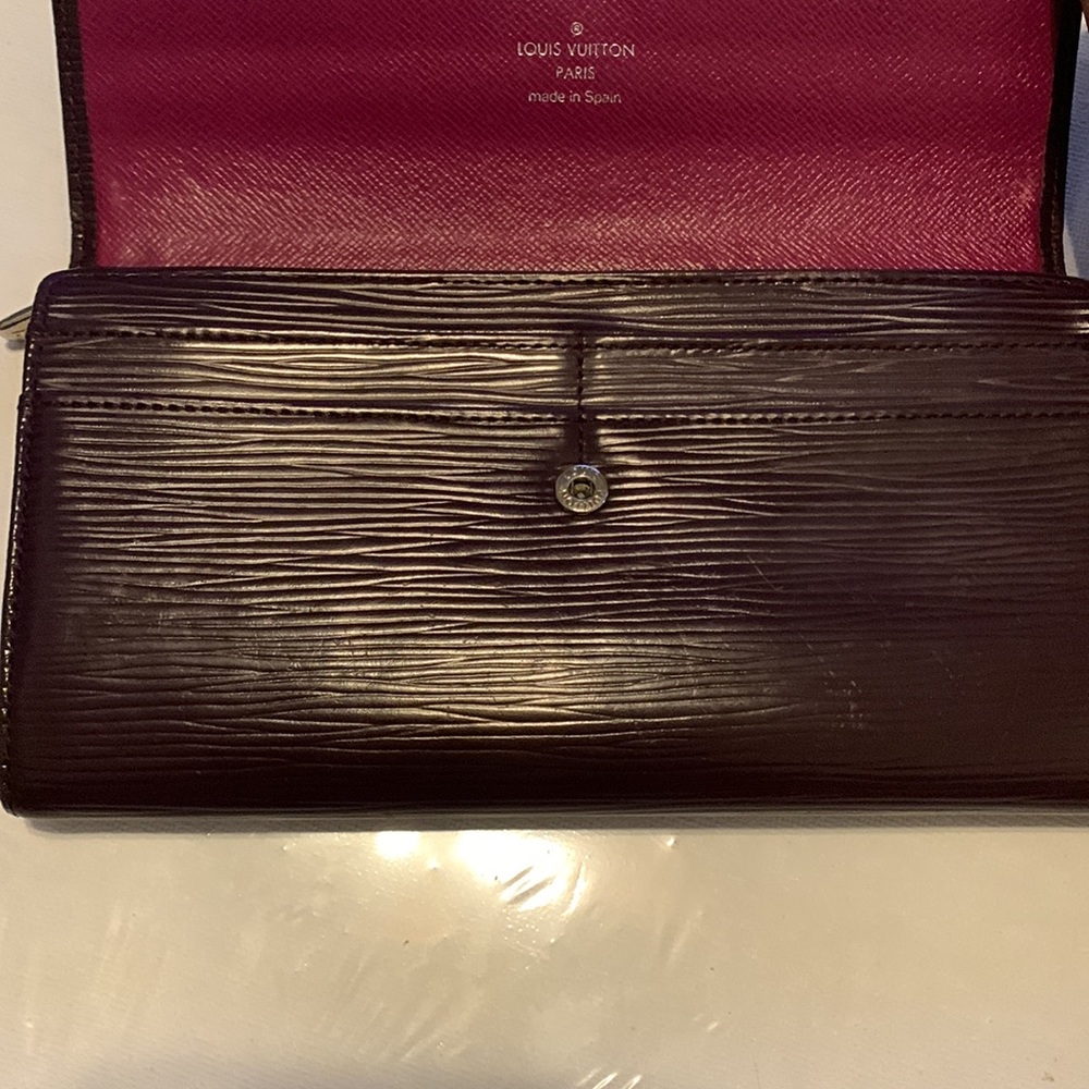 Louis Vuitton Epi long wallet - Picture 7 of 15